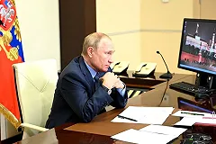 «Думают, что мы его заставили». Мать мальчика из Австрии рассказала о его письме Путину