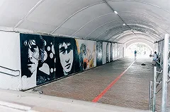 В Екатеринбурге закроют на ремонт легендарный переход «Стена Виктора Цоя»
