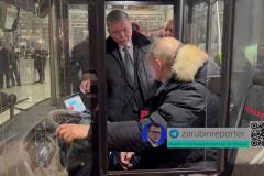 «Бенефис Пумпянского». Путин на Урале лично сел за руль троллейбуса от «Синары»