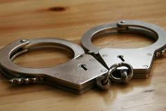 В Сургуте задержаны подозреваемые в истязании 12-летней девочки