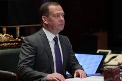 «Не вам решать». Дмитрий Медведев ответил на «ультиматум» Трампа Путину