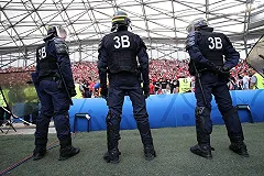 УЕФА запретил сборной России почтить память погибших в Карелии детей