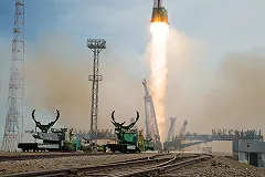 На пожаре от падения ступеней «Союза» в Казахстане погиб водитель КамАЗа