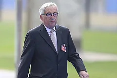 Глава Еврокомиссии ответил на подозрения в опьянении на саммите НАТО