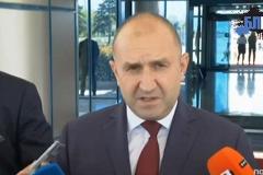 Президент Болгарии выступил категорически против военной помощи Украине