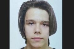 В Екатеринбурге с начала октября ищут 17-летнего парня