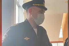 В Кольцово пассажир устроил скандал из-за того, что его не пустили на самолёт