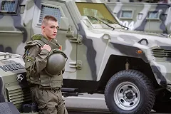 Путин призвал ополчение открыть гуманитарный коридор для окруженных военных