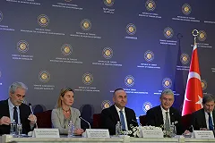 Турция просит у России новогоднюю скидку на газ