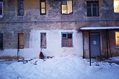 «Неужели люди не заслужили на старости лет полежать в ванне, сходить в нормальный туалет?»