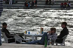 Законопроект о запрете продажи алкоголя лицам до 21 года внесен в Госдуму