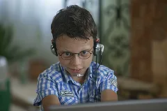 Школы Екатеринбурга начинают отменять занятия из-за холода в классах