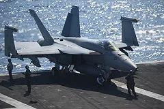 Американская авиация оставила сирийских повстанцев во время боя с ИГ