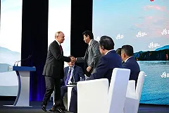 Главред «Эха» предложил Путину разменять Курилы на победу во Второй мировой