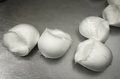 Первый завод по производству сыра хотят построить на Урале