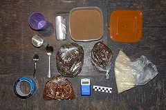 В Новоуральске задержали семейную пару, которая варила на продажу «синтетику»