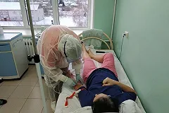 Житель Ревды с COVID-19 рассказал, как его перевозили в Екатеринбург после закрытия «ковидария»