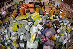 СМИ: AliExpress перестал принимать заказы на доставку товаров в Крым