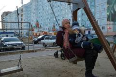 Россиянку проучили за жалобы на неблагоустроенную детскую площадку