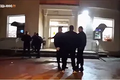 «Ушел не спеша». Грабитель взорвал банкомат Сбербанка в Ревде