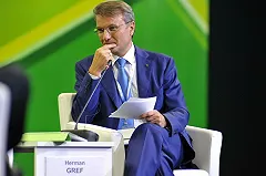 Греф в УрФУ раскритиковал студентов, не говорящих по-английски