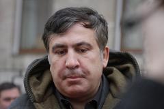 Поведение Саакашвили во время исполнения гимна рассмешило журналистов