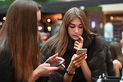 Хакеры научились красть телефонные номера