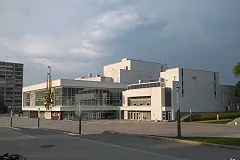 Екатеринбургский депутат будет расследовать факт растраты денег директором ТЮЗа