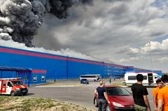 Покупателям вернут деньги за заказы, утраченные при пожаре на складе Ozon