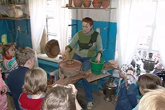 Клепач предупредил об угрозе обнищания врачей и учителей