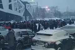 Екатеринбуржцы обняли телебашню