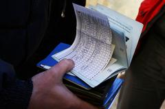 Выходцы из Средней Азии печатали в Москве фальшивые паспорта для нелегалов