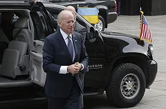 Байден сравнил евроинтеграцию Украины с полетом на Луну