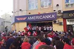 Болельщики ЧМ тратят в кафе и ресторанах Екатеринбурга в среднем на 20% больше