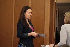 Серый дом остался без пресс-секретарей