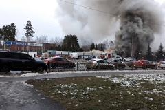 В Екатеринбурге на Билимбаевской произошёл крупный пожар