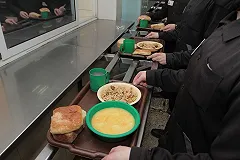 В свердловском ГУФСИН рассказали о праздничном меню для осужденных в честь 9 Мая