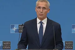 Трансляцию брифинга Столтенберга прервали кадры выступления Путина с Красной площади