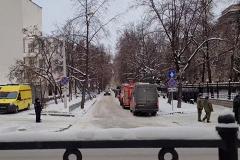 Военные перекрыли проспект Ленина