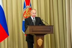 Путин заявил о применении против России «анекдотичных» теорий заговора
