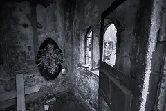 Свердловские работники наткнулись на три свежих трупа, копая могилу женщине