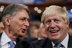 В Кремле ответили на призыв Джонсона к акциям у посольства России