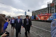 Рейтинг мэра Екатеринбурга упал на фоне скандалов со строительством храма