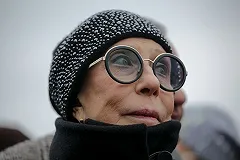 Инну Чурикову и Глеба Панфилова обокрали в аэропорту Мадрида