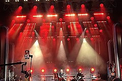 Свердловчан возмутили цены на билеты на концерты популярных артистов