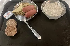 Пиарщик Платон Маматов рассказал, чем питался в «учебке»