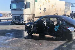 В Свердловской области в ДТП погибли два человека, в том числе беременная женщина