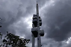 Чешский экс-дипломат выразил надежду на «великодушие русских» при восстановлении отношений с Прагой