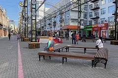 Екатеринбуржцы создали петицию с просьбой не убирать с улицы Вайнера медиаэкран