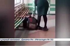 Побитого учительницей школьника назвали неадекватным